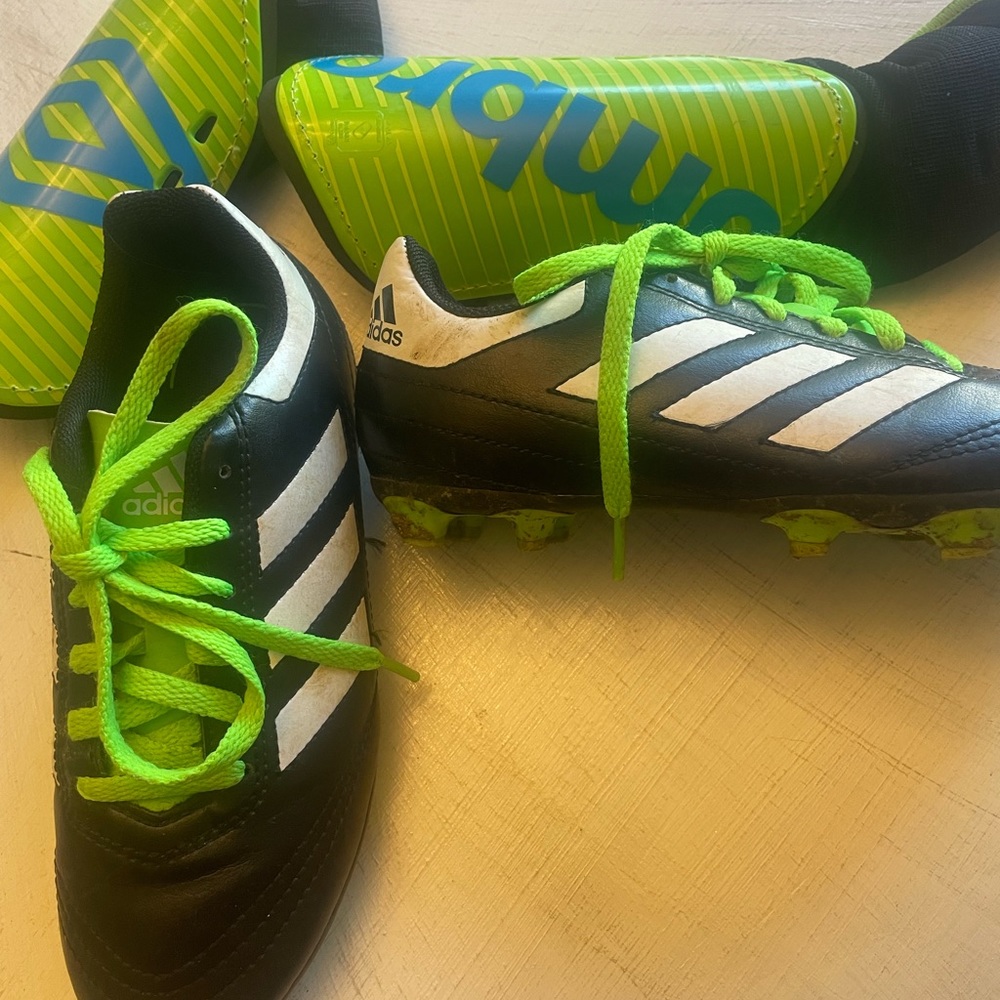Kids Soccer Cleats & shin guards